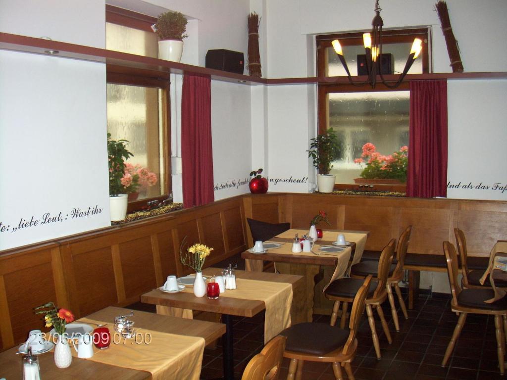 Hotel Scheffelhof Waldkirch Esterno foto